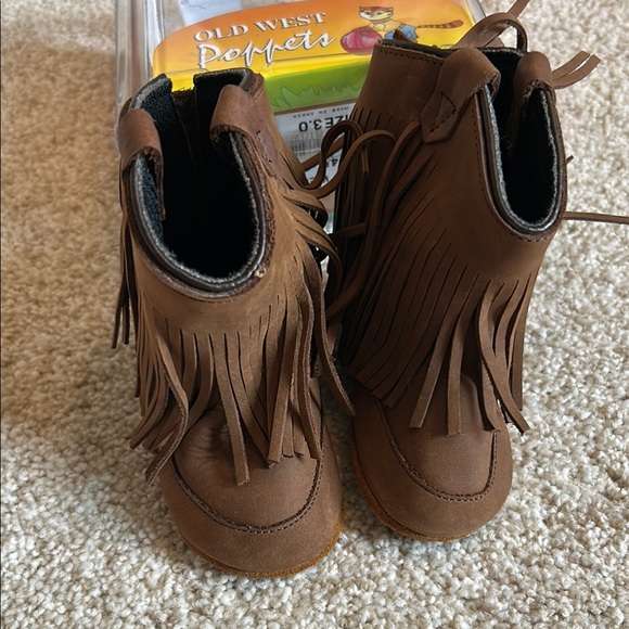 Old West Kids Tan Fringe Boots - Picture 3 of 3